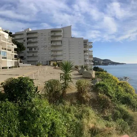 Meda Chica 1h Apartment Roses